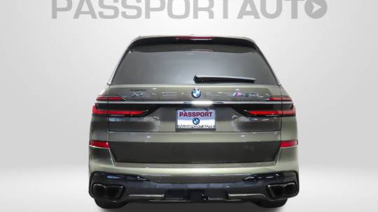 2025 BMW X7