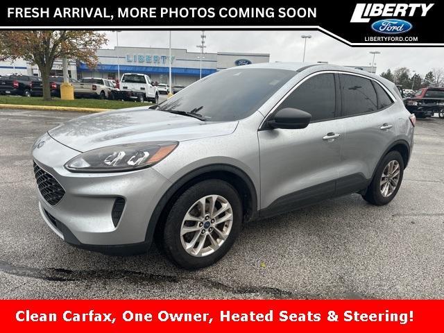 2022 ford escape se