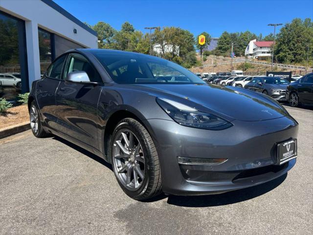 2022 tesla model 3 standard range plus