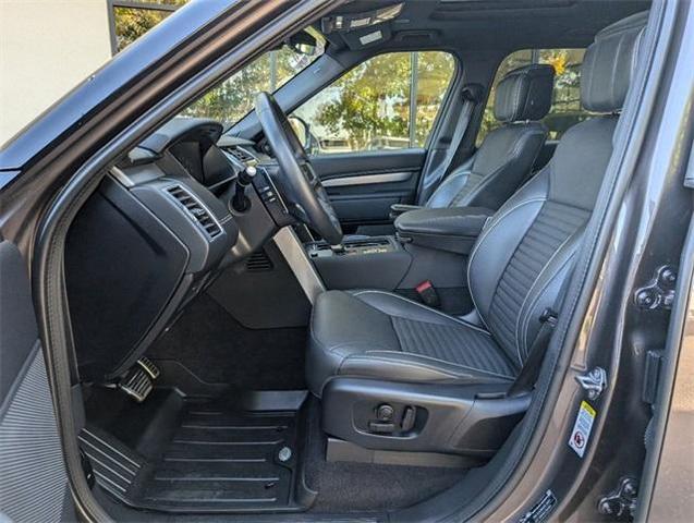 2023 land rover discovery p360 hse r-dynamic