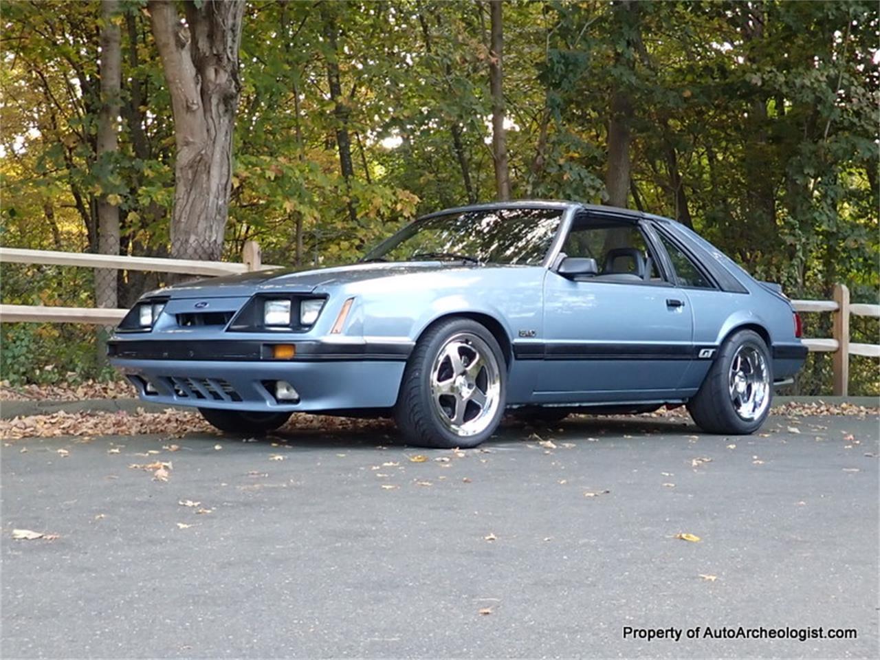 1987 ford mustang gt