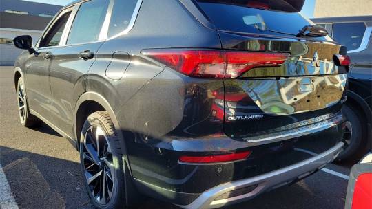 2023 Mitsubishi Outlander
