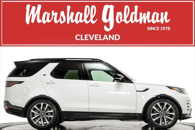 2022 land rover discovery p360 s r-dynamic