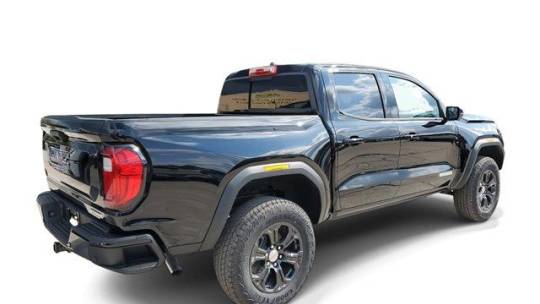 2024 GMC Canyon