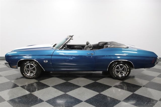 classic vintage collector ragtop droptop super sport chevy black fatham blue