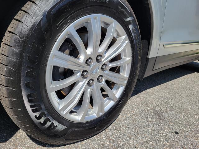 2019 cadillac xt5 base