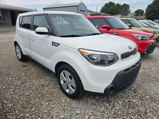 2016 kia soul base