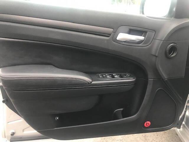 2012 chrysler 300 s