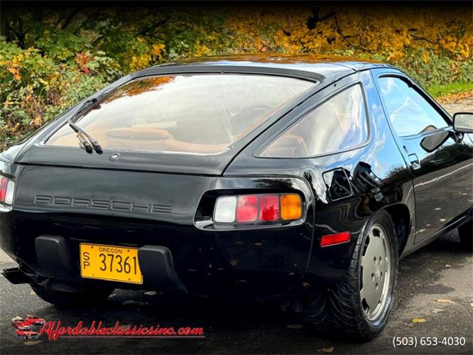 1979 porsche 928 in gladstone, oregon