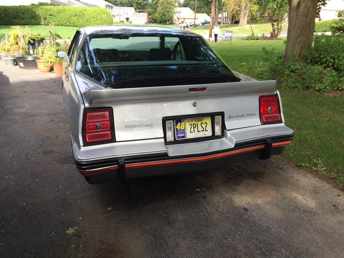 classic cars for sale 1986 pontiac grand prix 2+2