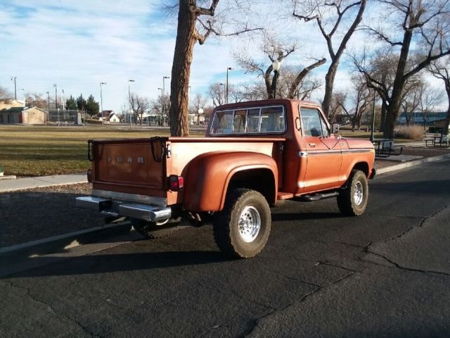1977 ford f-150 4x4 stepside ranger clean original condition, no rust!