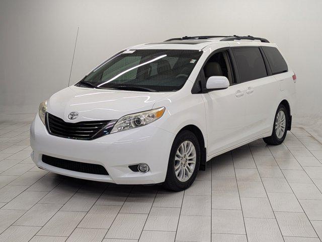 2011 toyota sienna xle