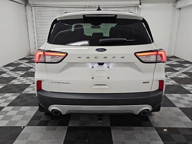 2020 ford escape titanium hybrid