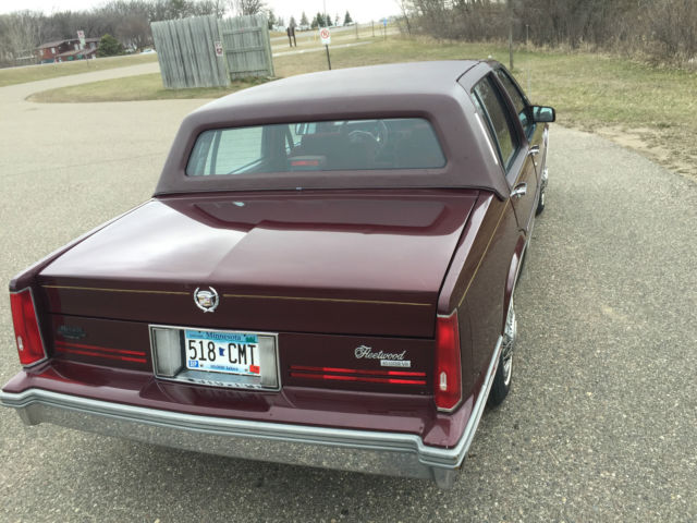 1988 cadillac fleetwood d'elegance sedan 4-door 4.5l
