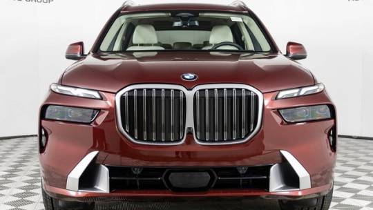 2025 BMW X7