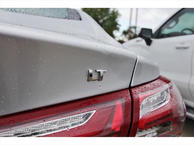 2022 chevrolet malibu fwd lt