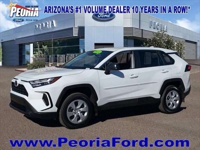 2024 toyota rav4 le