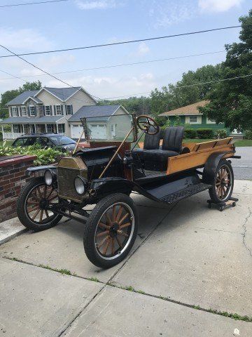 1916 running ford motel t w/ original truck body and crank start clean