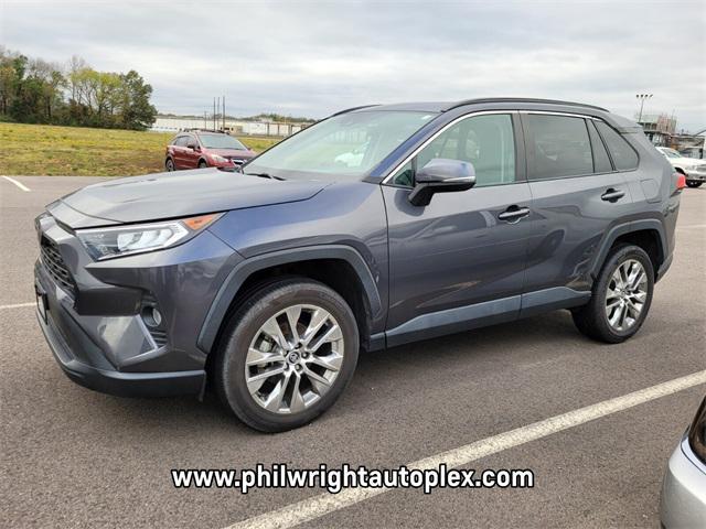 2020 toyota rav4 xle