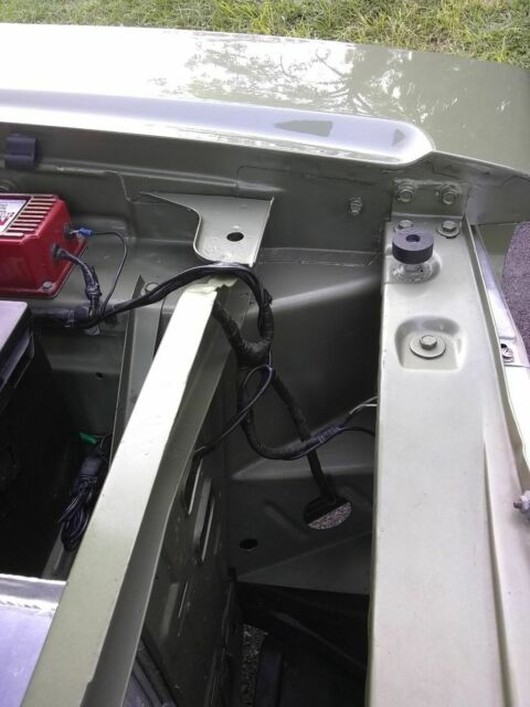 68 dodge coronet. rare 2 door post car. no rust