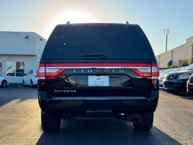 2017 lincoln navigator reserve