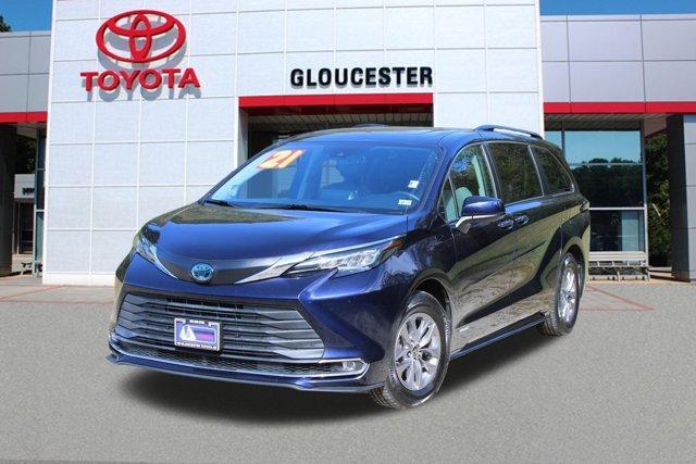 2021 toyota sienna xle