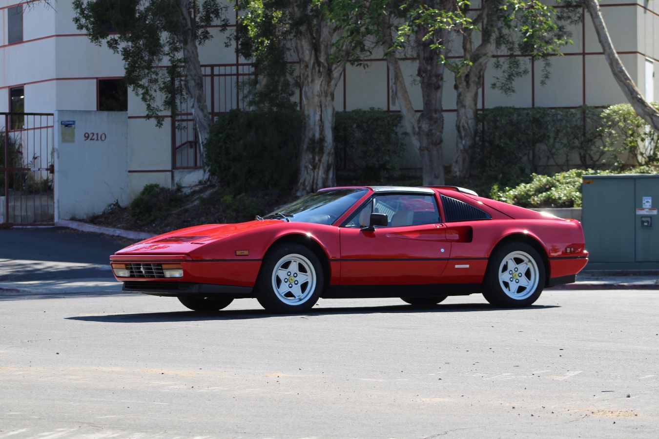 1987 ferrari 328gts targa