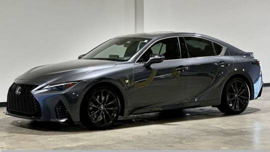 2022 Lexus IS