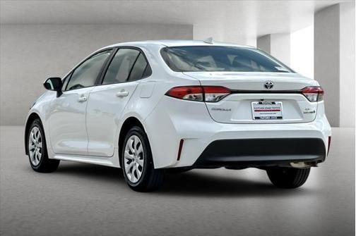 2023 toyota corolla hybrid