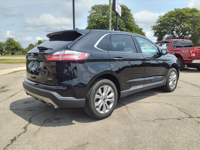 2022 ford edge titanium