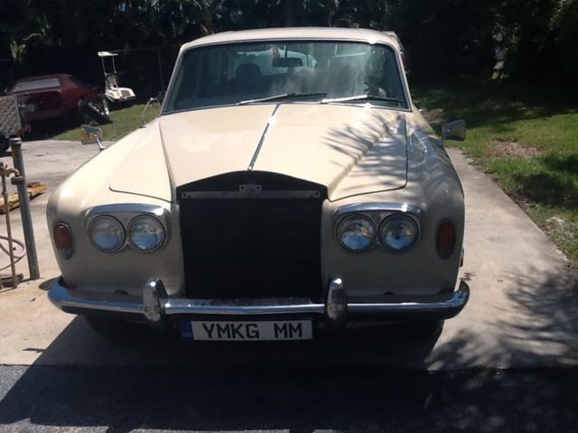 1973 rolls royce-runs good-cheapest one around!