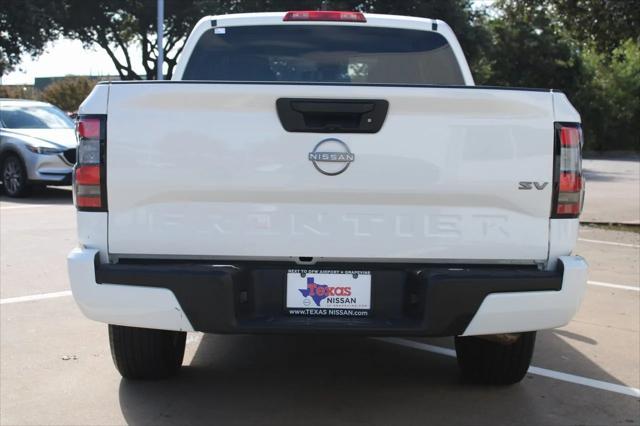 2023 nissan frontier sv