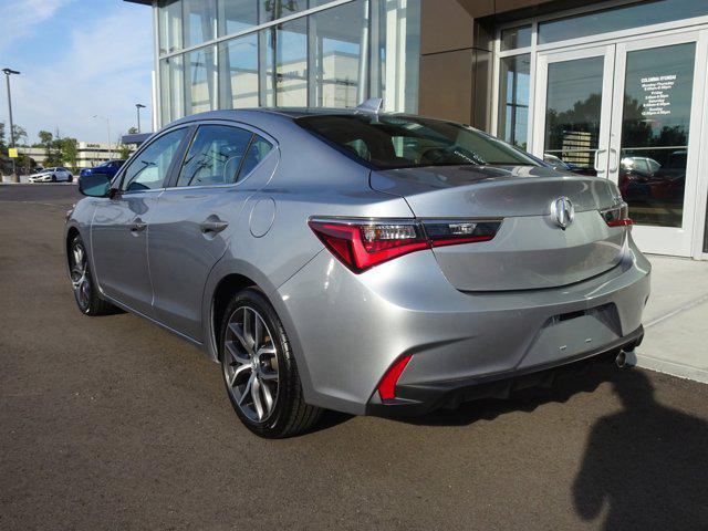 2021 acura ilx premium package