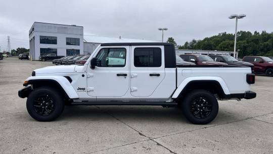 2023 Jeep Gladiator