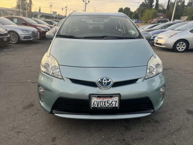 2012 toyota prius two