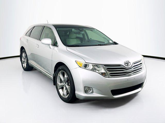2011 toyota venza base