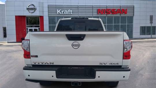 2024 Nissan Titan