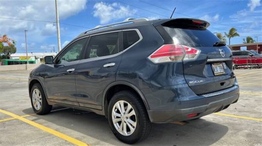 2016 nissan rogue sv