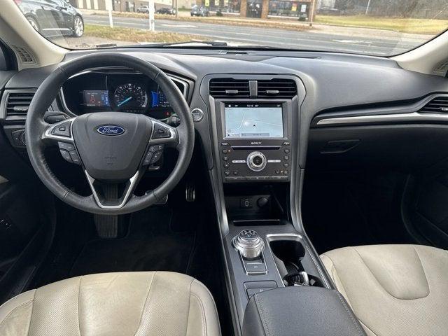 2017 ford fusion hybrid titanium