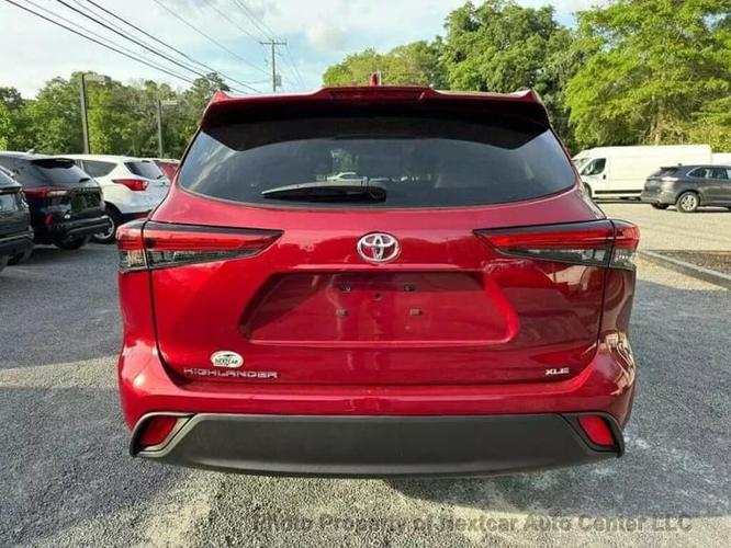 2022 toyota highlander xle 4dr front-wheel drive in ladson, south carolina