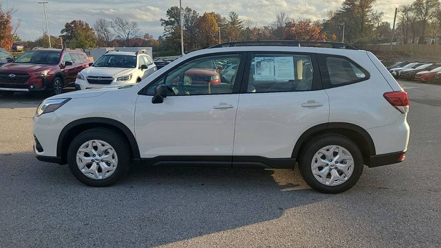 2024 subaru forester base