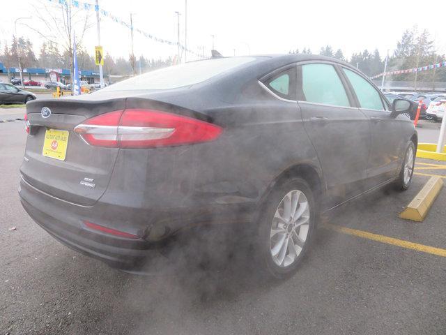 2020 ford fusion hybrid se