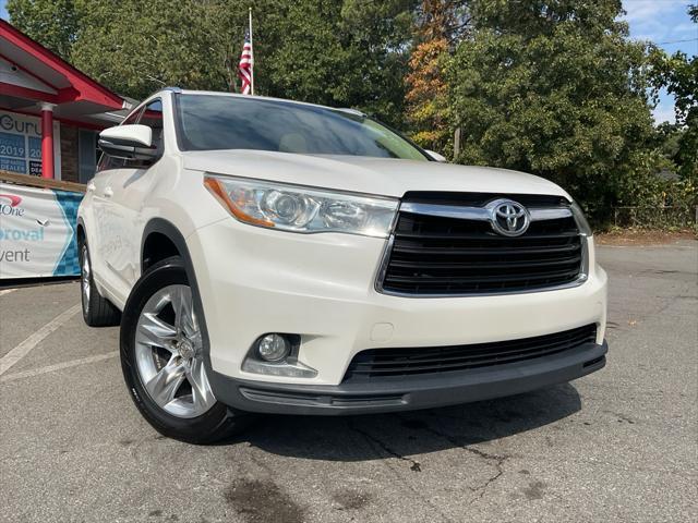 2015 toyota highlander limited
