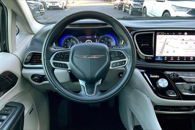 2022 chrysler pacifica limited