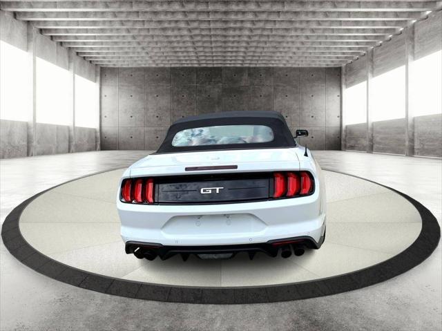 2022 ford mustang gt premium