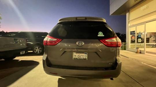 2015 Toyota Sienna