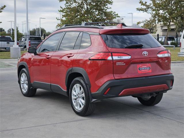 2024 toyota corolla cross le