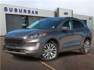 2022 Ford Escape titanium