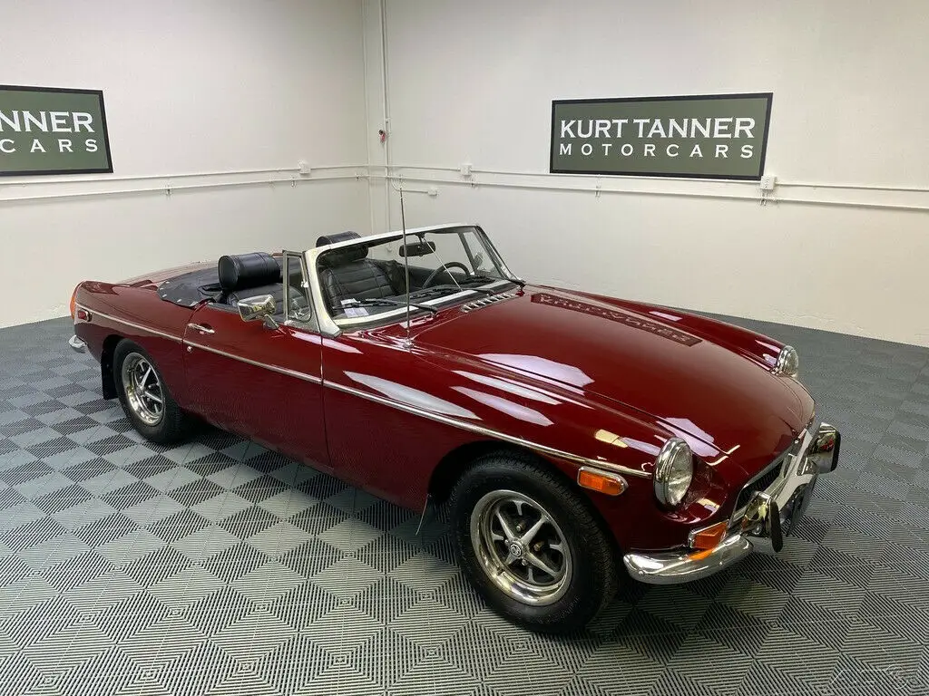 1974 mgb roadster. excellent cosmetic restoration. rebuilt engine. lovely car
