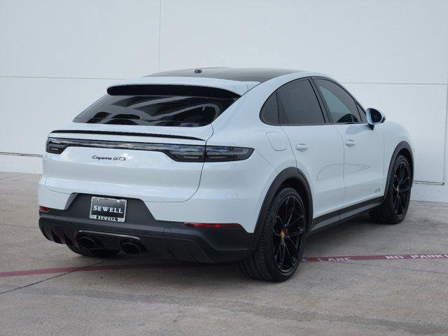 2023 porsche cayenne gts